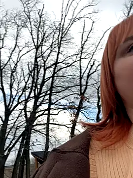 Model9798 online show from November 21, 2025, 9:52 am