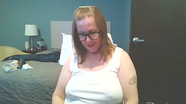 Snapshot of SweetandNaughty1 chatting on September 12, 2025, 3:50 am SweetandNaughty1 online show from September 12, 2025, 3:50 am