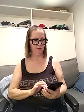 SweetandNaughty1 online show from February 9, 2026, 9:41 pm