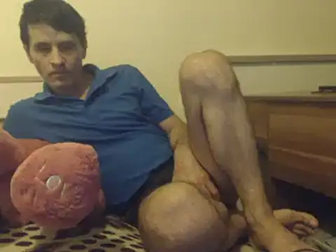 yvesstorm1 online show from March 5, 2025, 8:00 pm