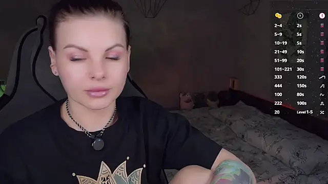 Snapshot of Your_Sweet_Lilu chatting on March 24, 2026, 2:22 pm Your Sweet Lilu online show from March 24, 2026, 2:22 pm