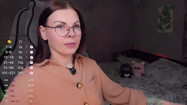 Snapshot of Your_Sweet_Lilu chatting on April 15, 2026, 1:07 pm Your Sweet Lilu online show from April 15, 2026, 1:07 pm