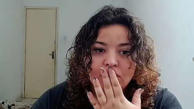 valentinny online show from October 4, 2025, 2:15 pm