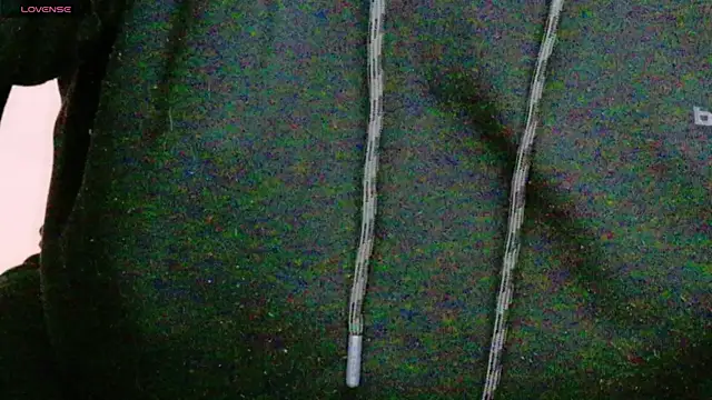 Snapshot of AleshaArabian chatting on February 19, 2025, 7:27 pm AleshaArabian online show from February 19, 2025, 7:27 pm