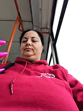 Snapshot of AleshaArabian chatting on November 21, 2025, 6:12 am AleshaArabian online show from November 21, 2025, 6:12 am