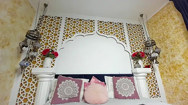 Snapshot of AleshaArabian chatting on November 28, 2025, 5:10 am AleshaArabian online show from November 28, 2025, 5:10 am