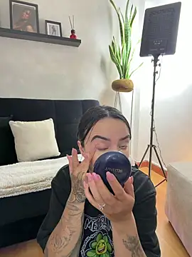 EmmyEvans1 online show from March 14, 2026, 3:39 pm