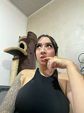 EmmyEvans1 online show from March 27, 2026, 7:13 pm