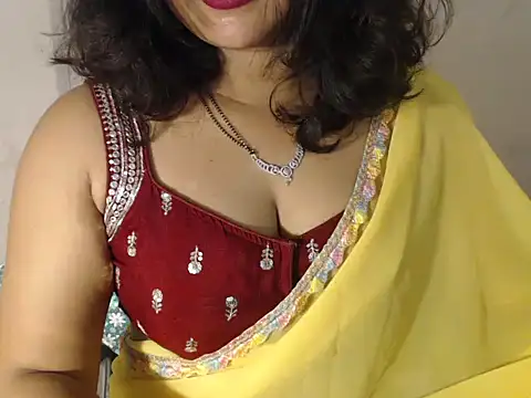 Snapshot of Open_Heart_Lennon chatting on February 7, 2026, 5:00 am Open Heart Lennon online show from February 7, 2026, 5:00 am