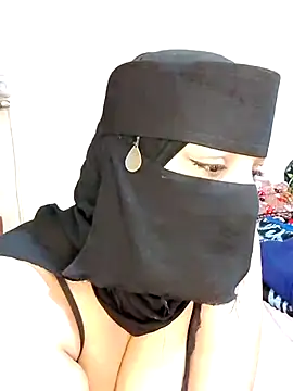 Snapshot of saso27 chatting on January 15, 2025, 10:27 am saso27 online show from January 15, 2025, 10:27 am