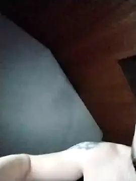 Snapshot of Kw8585kw chatting on February 5, 2025, 11:17 pm Kw8585kw online show from February 5, 2025, 11:17 pm