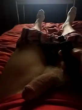 Snapshot of Kw8585kw chatting on March 16, 2025, 9:37 pm Kw8585kw online show from March 16, 2025, 9:37 pm