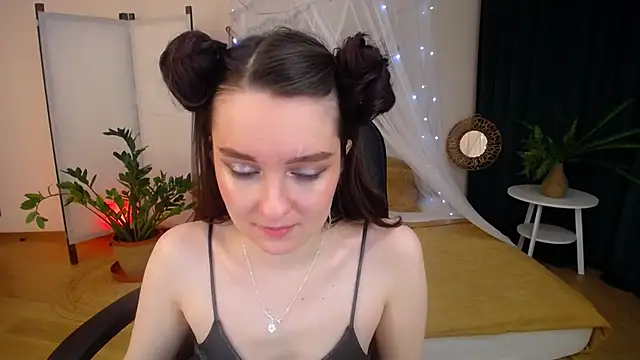 CloudGrace online show from January 29, 2025, 6:18 pm