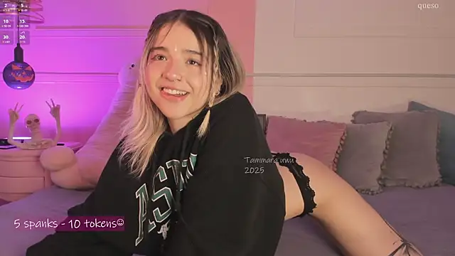 Snapshot of _Tammara_ chatting on October 15, 2025, 5:13 pm Tammara online show from October 15, 2025, 5:13 pm