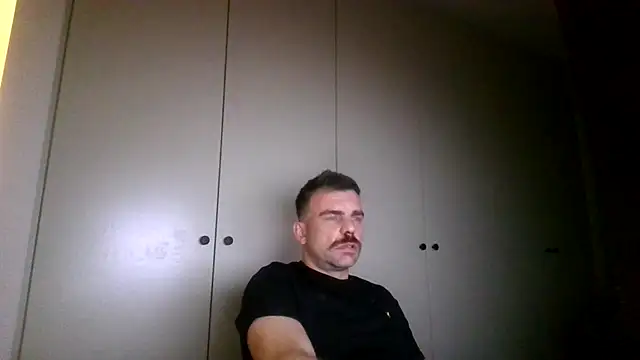 mrbigballs online show from October 26, 2025, 11:42 pm