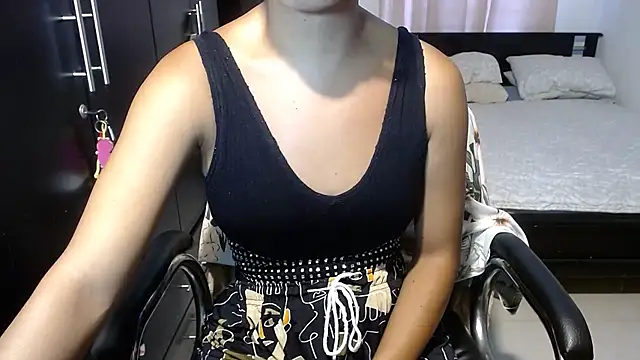 Snapshot of sensual_nataliee chatting on January 9, 2025, 7:50 pm sensual nataliee online show from January 9, 2025, 7:50 pm