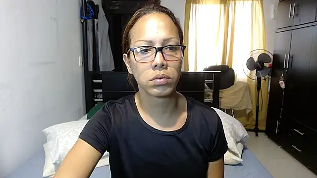 Snapshot of sensual_nataliee chatting on March 5, 2025, 2:12 pm sensual nataliee online show from March 5, 2025, 2:12 pm