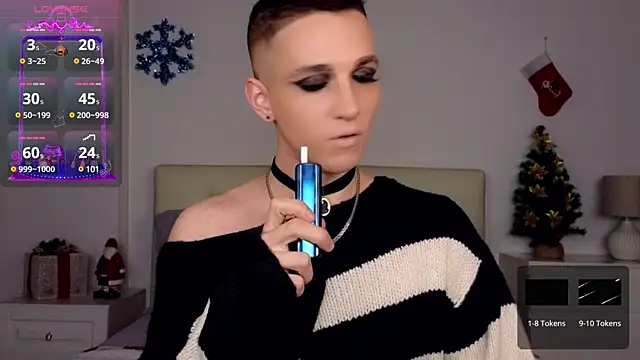 Snapshot of HelenSpellman chatting on December 26, 2024, 8:39 am HelenSpellman online show from December 26, 2024, 8:39 am