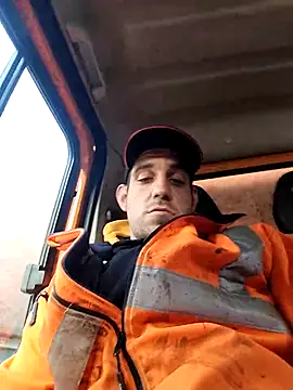 Snapshot of Codymc89 chatting on December 16, 2025, 9:36 am Codymc89 online show from December 16, 2025, 9:36 am