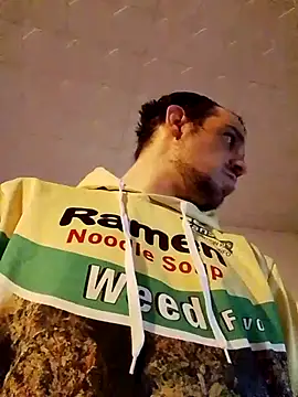 Snapshot of Codymc89 chatting on January 15, 2026, 11:41 pm Codymc89 online show from January 15, 2026, 11:41 pm