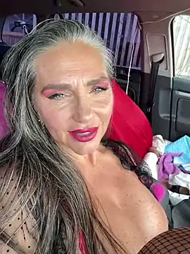 Snapshot of Alimela chatting on January 26, 2025, 11:06 am Alimela online show from January 26, 2025, 11:06 am