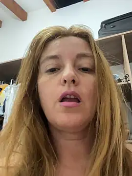 moniquerainx online show from December 27, 2024, 10:23 am