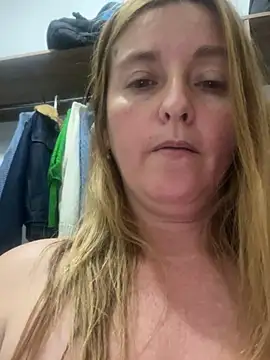 moniquerainx online show from February 25, 2025, 2:25 am