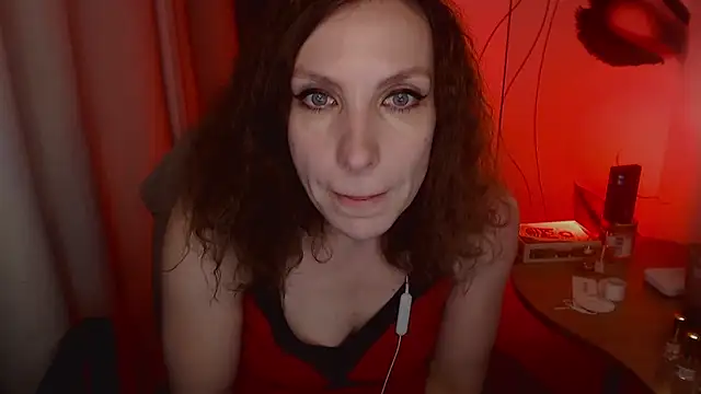 Snapshot of JohansonKatie chatting on January 12, 2025, 7:00 am JohansonKatie online show from January 12, 2025, 7:00 am