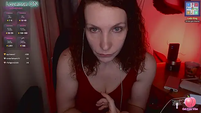 Snapshot of JohansonKatie chatting on March 5, 2025, 7:16 am JohansonKatie online show from March 5, 2025, 7:16 am