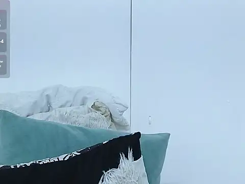 ninaa fox online show from November 27, 2025, 3:25 pm