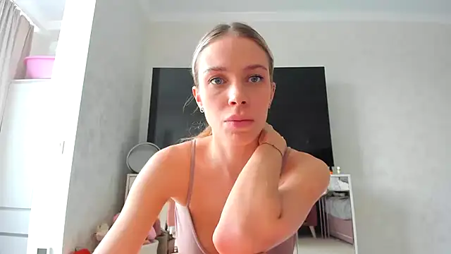 Iris cherry online show from March 4, 2025, 11:19 am