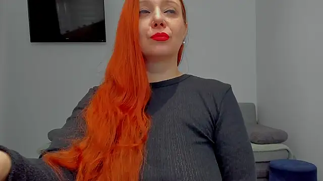 emilianna666 online show from February 21, 2026, 1:01 pm