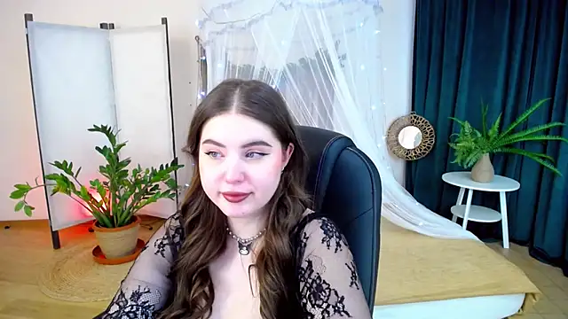 NicoleFoxery online show from January 24, 2025, 9:28 am