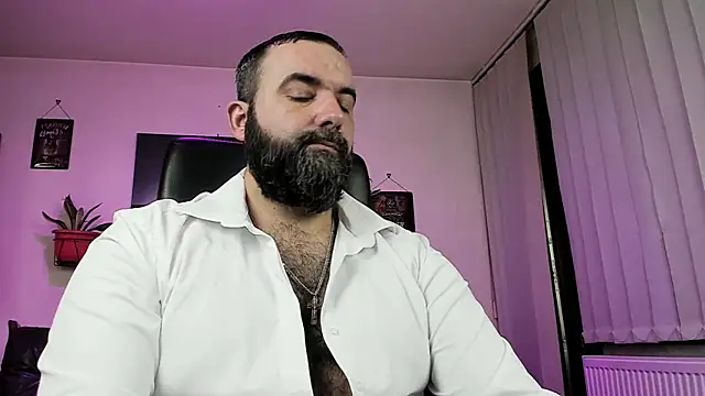 ChristophJules online show from March 3, 2025, 11:56 pm