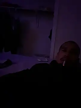 Snapshot of Prettyboiflaco chatting on January 4, 2025, 5:48 am Prettyboiflaco online show from January 4, 2025, 5:48 am