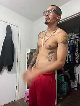 Snapshot of Prettyboiflaco chatting on January 21, 2025, 7:37 am Prettyboiflaco online show from January 21, 2025, 7:37 am