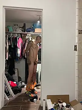 Snapshot of Prettyboiflaco chatting on February 20, 2025, 8:17 am Prettyboiflaco online show from February 20, 2025, 8:17 am