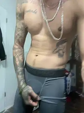 Snapshot of Prettyboiflaco chatting on March 6, 2025, 11:58 am Prettyboiflaco online show from March 6, 2025, 11:58 am