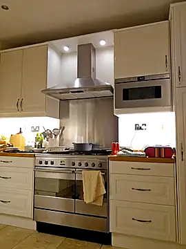 theSecretBallerino online show from December 27, 2024, 7:18 am