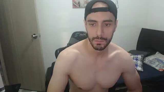 samuelgarcia  online show from September 10, 2025, 7:19 am