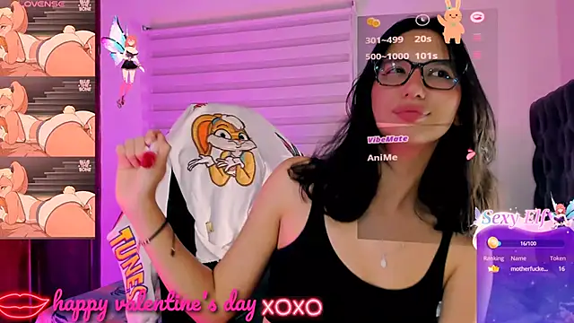 Snapshot of Luniverse chatting on February 15, 2025, 12:59 am Luniverse online show from February 15, 2025, 12:59 am