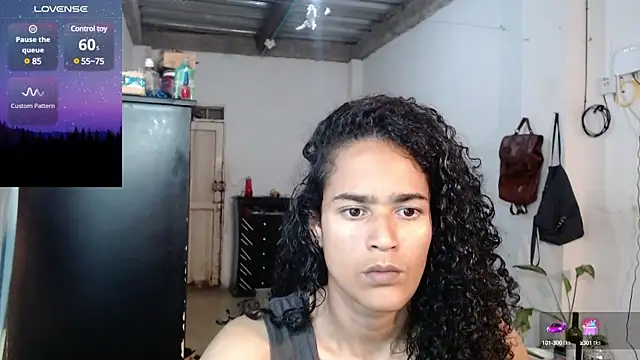 jasminne  online show from December 13, 2024, 3:54 pm