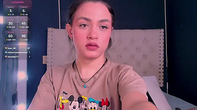 valen thompson online show from January 8, 2025, 11:30 pm