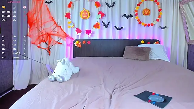 JesikaLooove online show from October 29, 2025, 7:43 am