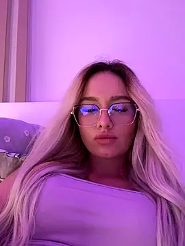 Snapshot of mollyxxx chatting on September 29, 2025, 2:16 am mollyxxx online show from September 29, 2025, 2:16 am