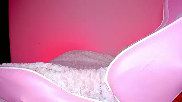 KataFerreira777 online show from March 26, 2026, 11:43 pm