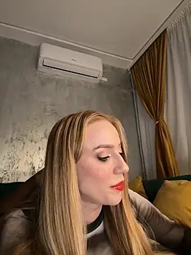 RockQueen A online show from October 21, 2025, 3:24 pm