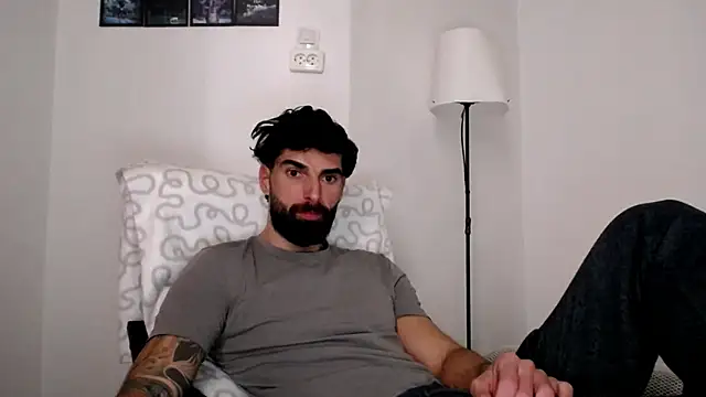 Verycutex online show from March 2, 2026, 7:59 am