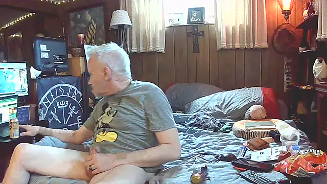 Makowboy online show from July 13, 2026, 11:29 pm