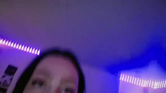 Snapshot of HazeyBvby chatting on March 13, 2025, 4:38 am HazeyBvby online show from March 13, 2025, 4:38 am